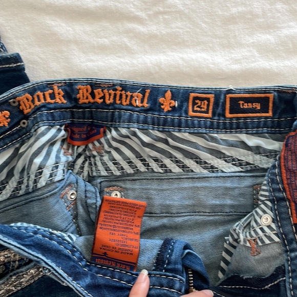 COPY - Rock Revival Jeans. Size 29 long. Tansy Mid Rise Curvy Boot - Picture 5 of 8